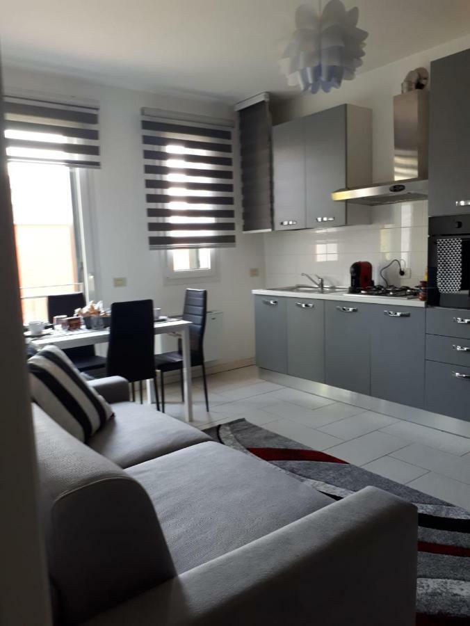 My Home Apartment Mira Exterior foto