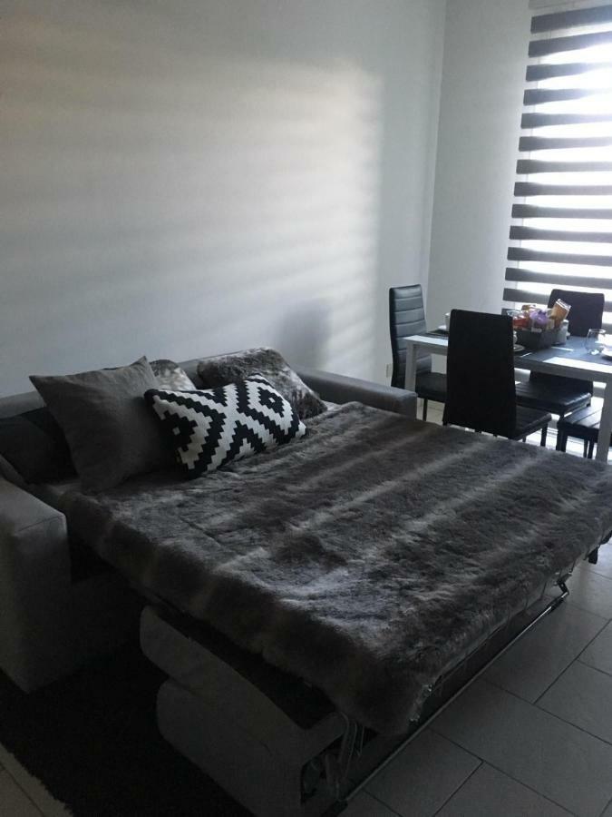 My Home Apartment Mira Exterior foto